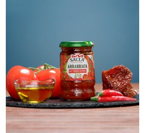 Sauce Arrabbiata aux tomates séchées bio 190gr | Saclà